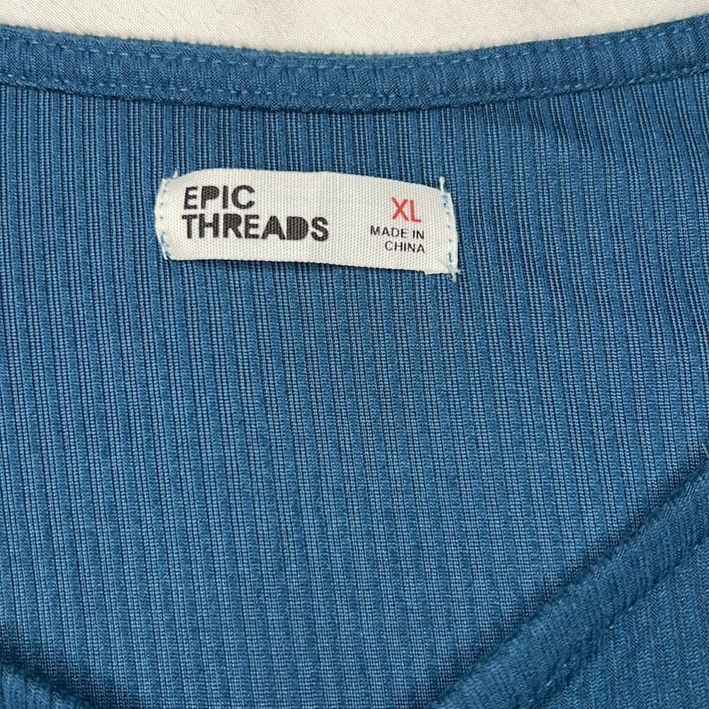 Epic Threads Girls Salem Blue Long Sleeve V-Neck Side Stripe Dress Size XL - Picture 6 of 10